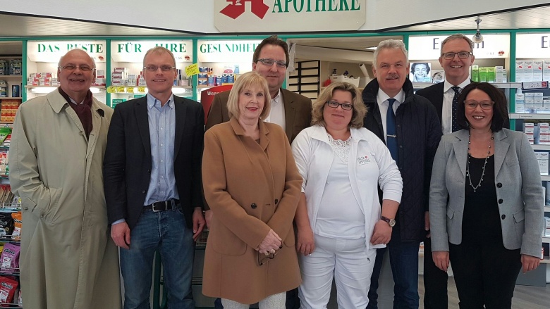 Apotheken vor Ort auf Dauer in Gefahr Apotheken vor Ort auf Dauer in Gefahr