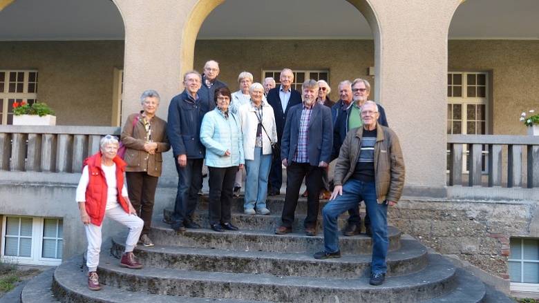 Gruppe mit Pater Mucha