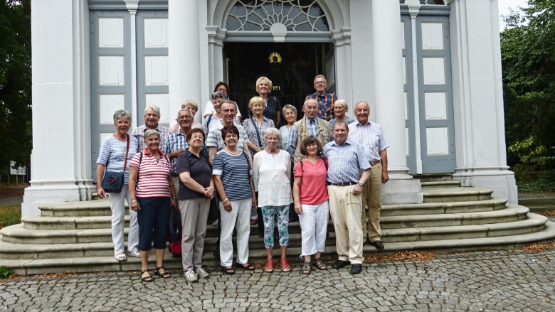 Gruppe vor der Heiligen Stiege
