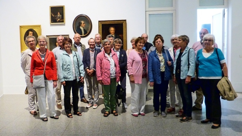 Gruppe in der Ausstellung Goethe